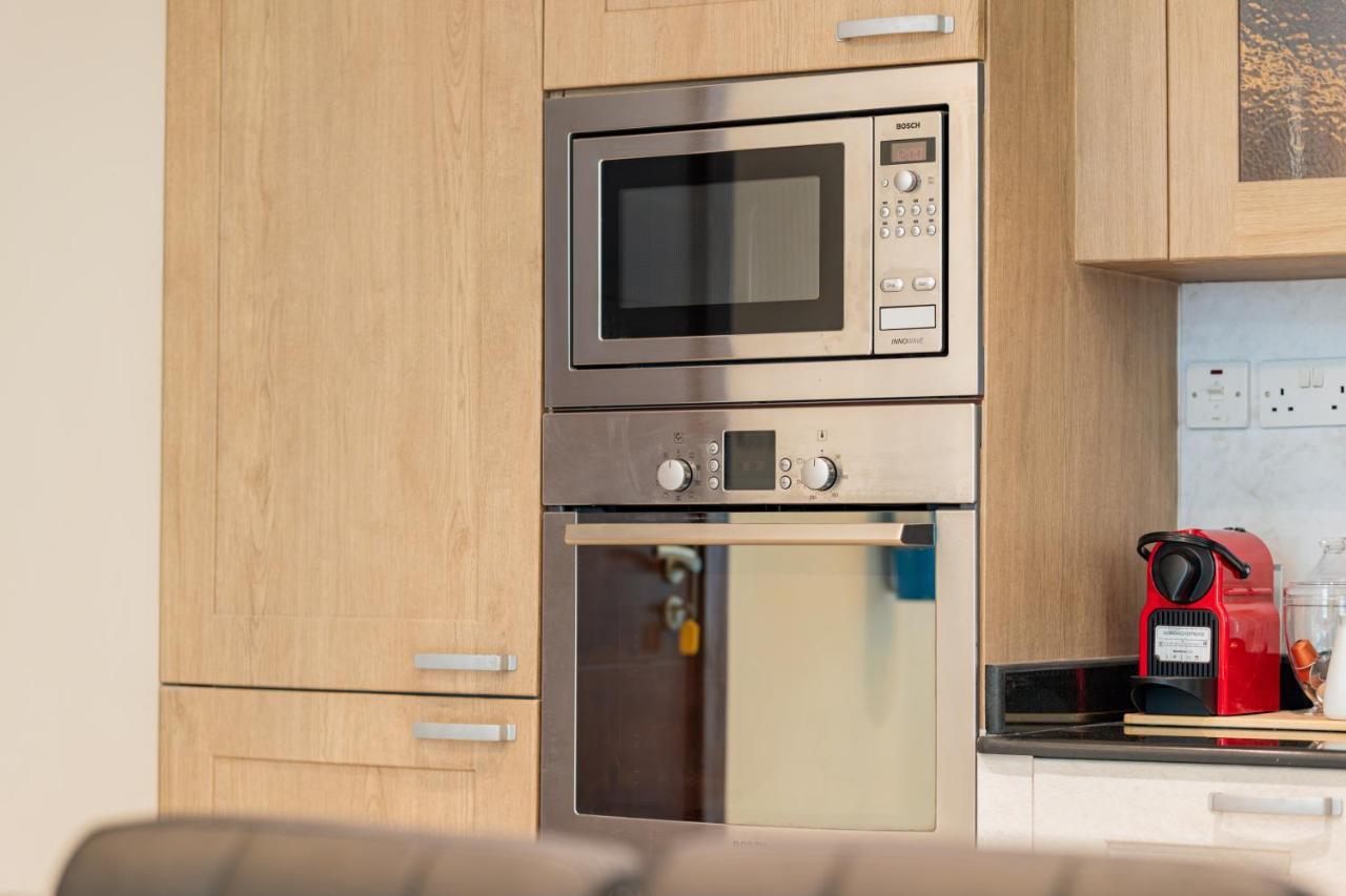 Dubai Marina,Jbr -Luxurious 2 Bedroom King Suite Kültér fotó