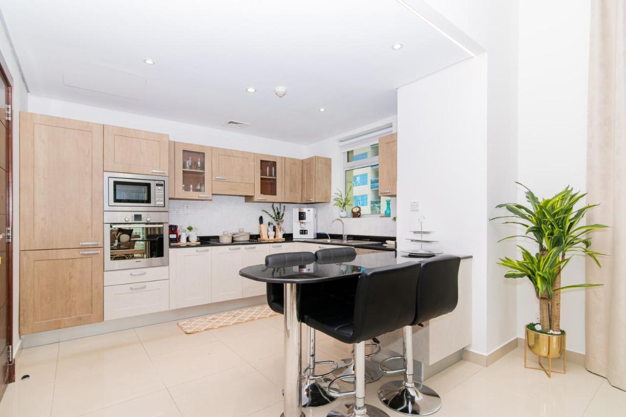 Dubai Marina,Jbr -Luxurious 2 Bedroom King Suite Kültér fotó